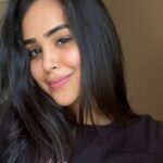 Kanmani Manoharan Instagram - #kanmanimanoharan✨ When you have good hair day ipdi ellam dan Pana thonum Yeppaaa finally 💯😅