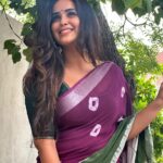 Kanmani Manoharan Instagram - #kanmanimanoharan✨ Wearing @lotus__collections hand block cotton linen saree. Soft and light weight. Best cool comfortable work wear. Do check @lotus__collections for more colours.