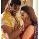 Karanvir Bohra Instagram - Namaste 🙏🏻 Dekhna na bhooliye Hum Rahe Na Rahe Hum aaj se ek naye samay par. Somvaar se Shukravaar, sham 7:30 baje, @sonytvofficial par ❤️❤️ . . . . @swastikproductions @rahultewary @sktorigins @g3gill #SomvaarWithSurili #EklaChaloRe #WarriorPrincess #sonyentertainmenttelevision #gratitude #instagood #surili #instadaily #tinadatta
