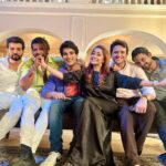 Karanvir Bohra Instagram - Television and doing a daily soap is never easy! Shooting in Umergaon and being away from friends, family and our homes but truly @swastikproductions gives you a home away from home. The unity between all the actors, the positivity on the sets, the zeal for all of us to look forward to shooting the next scene is all thanks to the production house that created such an atmosphere. @rahultewary, @sktorigins and @g3gill you guys have been fabulous to work with, listening to all of us whenever we had any creative queries and concerns. Thank you for giving us Hum! . . . @sonytvofficial #HumRaheNaRaheHum #Surili #Blessed #TinaDatta