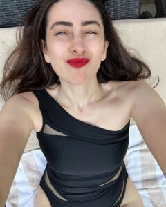 Karisma Kapoor Thumbnail - 481.9K Likes - Top Liked Instagram Posts and Photos