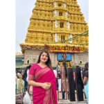 Karunya Ram Instagram - 🩷💛🩷 : : #karunyaram #milkybeautykarunyaram #actress #heroine #beautiful Chamundi Temple