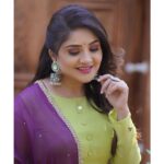 Karunya Ram Instagram - 💚💜 : : : Wearing : @devnastitchingstudio Makeup : @makeoverbysamridhi_ram Pics : @vishnu_vcaptures : : #karunyaram #milkybeautykarunyaram Elements Resort