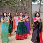 Karunya Ram Instagram - Tum Tum dance viral with girls gang 💚❤️🌟✌🏼🎉🫶🏼🎊🤗 : : : #karunyaram #milkybeautykarunyaram #traditional #tumtum #dance #viral #trending #cute #beautiful #girls Bangalore, India