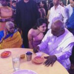 Karunya Ram Instagram - ನಾಡಿನ ಹಿರಿಯ ರಾಜಕಾರಣಿ, ಭಾರತದ 11 ನೇ ಮಾಜಿ ಪ್ರಧಾನಿ ಹಾಗೂ ನಮ್ಮೆಲ್ಲರ ಪ್ರೀತಿಯ ಅಪ್ಪಾಜಿ ಶ್ರೀ ಹೆಚ್.ಡಿ. ದೇವೇಗೌಡ ಅವರಿಗೆ ಜನ್ಮ ದಿನದ ಹಾರ್ದಿಕ ಶುಭಾಷಯಗಳು., ಭಗವಂತನ ಕೃಪಾಶೀರ್ವಾದ ನಿಮ್ಮ ಮೇಲೆ ಸದಾ ಇರಲೆಂದು ಪ್ರಾರ್ಥಿಸುತ್ತೇವೆ Happy bday to u HD Devegowda sir 🎂🎉🎁🎊 : : : #hbddevegowdru #birthday #devegowdru Bangalore, India