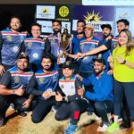 Karunya Ram Instagram - Team blues Rocks 💙 Thank u so much each and evry one of us irrespective of the teams for the support and sportsmanship for making this happn 🤗 GCL Season Runner up 🏆🏏 @goldsgym_rrnagar : : #karunyaram #milkybeautykarunyaram #GCL #season3 #goldsgym #goldsgymrrnagar #cricket #runnerup #runnerup🏆