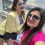 Karunya Ram Instagram - ❤️‍🩹🧿 : : #karunyaram #samridhiram #sisters #sisterlove #bonding #cute #beauty #gorgeous #pretty #love #instagood #instagram #instalike London Eye