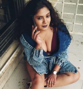 Kavita Radheshyam Instagram - सोमवार Blues 👆
📸 By: @directorfaisalsaif