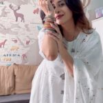 Kishwer Merchant Instagram - "Pari Hoon Main" wali feeling in this beautiful outfit @aksbynidhi X @dinky_nirh 🤩