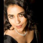 Komalee Prasad Instagram - I see you....🦋🖤🏵️ For #djpilla launch.. Styled by @aayeshaa.mariam Jewellery - @houseofqc Hair - @raghavacharyramoju Makeup - @raghavamakeupartist
