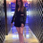 Krishika Lulla Instagram - Problems are Part of Life and facing them with smile is Art of Life ! #krishikalulla #lovemyself #poser