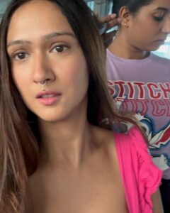 Krissann Barretto Instagram - The making of Lara ♥️
Tune in to “Fuh Se Fantasy” 
On @officialjiocinema 

My new show is out ♥️

Link in bio ♥️

@officialjiocinema @manorramapictures 

#new #show #actress #newshow #newwork #newproject #watchnow #blessed #girl #grateful