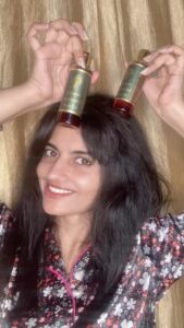 Leslie Tripathy Instagram - #ad @pramukh_hair_oil Best results for ✅Alopecia Patches, ✅Encourages fresh hair growth, 
✅Stops greying of hair
✅Cures insomnia