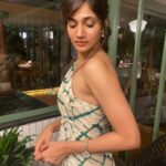Losliya Mariyanesan Instagram - Thank you universe for your immense blessing ♾️