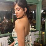 Losliya Mariyanesan Instagram - Thank you universe for your immense blessing ♾️