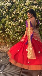 Losliya Mariyanesan Instagram - 🤍
#friendship

 

Makeup😍: @shanfactor 
Hair : @mac3makeoverstudio
Designer : @vaza_nd