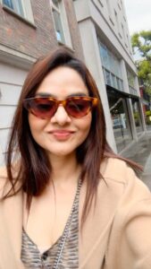 Madhoo Instagram - @thinkmusicofficial @primevideo #sweetkaaramcoffee love this💜💜💜💜