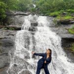 Mahek Chahal Instagram - In every walk with nature one receives far more than he seeks. Thanks a ton for a super awesome trekk @kyriencrasto 🙏🏻🤗 Matheran Hill Station
