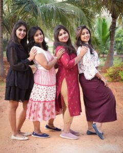 Manjula Paritala Instagram - #sisters💕👭👭 

@keerthijaidhanush @kala_chinni_3031 @jyothi.akhil.54