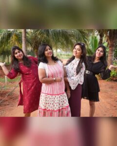 Manjula Paritala Instagram - #sisters💕👭👭 

@keerthijaidhanush @kala_chinni_3031 @jyothi.akhil.54
