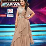 Manjula Paritala Instagram - #allabtgameshow #adhivaramwithstarmaparivaram #coupleshow #customiseddress @varna_designer_studio