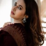 Manvita Kamath Instagram - 🍂🍂🧿🧿 . . . @vasukikarkone @stilerush_by_varshinijanakiram @charny_mashi @makeover_by_surabhi @kosh.retreat @utkalajewels @maayakriya