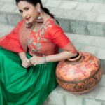 Manvita Kamath Instagram - 💚🧿 . . . . . Pc @vasukikarkone Venue @kosh.retreat Styled by @stilerush_by_varshinijanakiram assisted by @charny_mashi Mua @poojasethiya_mua Jewellery @utkalajewels Wearing @lathaputtanna . . #instagood #instalike #trending #trendingnow #trendingfashion #trendingmemes #trendingvideos #trendingtopic #trendingsong #trendingdances #trendingnews #trendings #trendingvideo #trendingmusic #trendingmeme #trendingindia #trendingpku #trendingstyles #trendingstyle #trendingpost #trendingshoes #trendingjewellery #trendingtopics