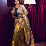 Manvita Kamath Instagram - Portraying an irresistible balance between traditional and contemporary elements of style, Manvita shines bright in an ethnic silk sari, accentuated by a shimmery overcoat. Volume 2 & Edition 2 Covershoot for Varaa Wedding Magazine @varaabyskmagazine Publisher & Editor-In-Chief : Sangeetha Kailash @itsmesangeethakailash On Cover : Manvita Kamath @realmanvitakamath Photographer : Lucky Malhotra @shotbyluckymalhotra Venue : The Leela Bharthiya City @theleelabharthiyacity Makeup : Shruthi @sghairandmakeup Hair : @shrutihairartistry Stylist : Sowmya SK @sowmya.sk Saree : Pashudh Silks @pashudh Overcoat : TVARUS @tvarusstudio #varaabyskmagazine #covershoot #celebrityshoot #celebrityphotographer #shotbyluckymalhotra #leelabhartiyacity #itsmesangeethakailash #weddingmagazine #bridalmagazine #newage #nextgen #media #modrenbride #repost