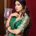 Manvita Kamath Instagram - An evergreen essence! Presenting a sweet twist to classic bridal style, this royal green Lehenga Choli look is brought on by a sun-kissed makeup base and extravagant embroidery detailing