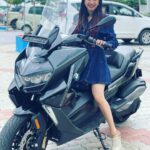 Manvita Kamath Instagram - Loving this new ride !!! 😇💯 . . . . Pc :@dhananjay_keys #bmw #bmwgt #bmwtripleblack