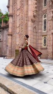 Masoom Shankar Instagram - When Twirling is the only way😛
Happy Women's Day to us everyday! ♥️
.
.
#reels #maasoomshankar