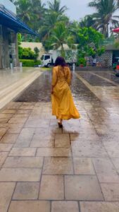 Masoom Shankar Instagram - When weather calls for a twirl ☔️👸🏻
.
.
.
.
.
.
#maasoomshankar #reels #mood #rain #retro #indianwedding #haldi #yellow #girl #twirling #srilanka #travel #longhair