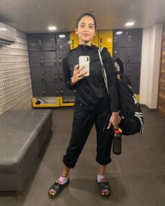 Masoom Shankar Instagram - You glow girl !!!!! 
Is what I said to her in the mirror!