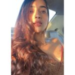Masoom Shankar Instagram - Catching light✨ #Sunkissed . . . . . . . . . . . #masoomshankar #maasoomshankar #goodhairday #ootd #selfie #nofilter Chennai, India