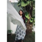 Masoom Shankar Instagram - On to better things…🤍 . . . . . 📸 @prashanth_pabbathi . . . . #maasoomshankar #masoomshankar #whitekurta #ootd #love #redhair #indian #simple #casualoutfit #pretty #live #peace #white #smile Chennai, India