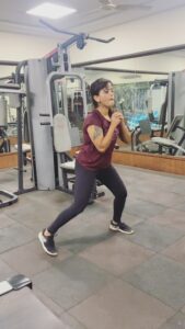 Mayuri Kyatari Instagram - Morningzzz u see🙃

🏋🏻‍♂️ @ganga.personal 

#daydreaming #fittness #mind 
#body #soul #peace #forever
