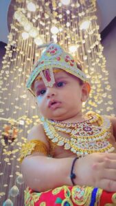 Mayuri Kyatari Instagram - Nan Muddu Krishna ❤️🧿
@starboii_1111 follow him🥰

#happykrishnajanmashtami #krishna 
#lordkrishna #world #blessed 
#instagood #trending #mayurikyatari