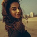 Meenakshi Chaudhary Instagram - The eyes chico , they never lie 👀 And my hair having their own way in this set