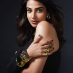 Meenakshi Chaudhary Instagram - 🤍🤍 . . . . . 📸 @venurasuri 👗 @riechamallick 💄 @athirathakkar @surbhibhutra @studio211mumbai