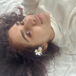 Meenakshi Govindarajan Instagram - 🌸