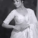 Meenakshi Govindarajan Instagram - @archana.karthick @jananirangadhurai ✨