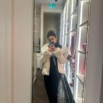 Meenakshi Govindarajan Instagram - #throwbacklondon🇬🇧 London, United Kingdom