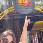 Megha Dhade Instagram - Recently we had a delicious treat @sukasukhi by Mahesh Manjrekar Sir. Their Black chicken, Bombil fry , karandi , sukat (Dry fish )and kheema Pav is to die for 😋. The masale and vatan is sourced direct from Medha Madam and Manjrekar Sir’s home. We were perfectly hosted by Satya and were thoroughly impressed by his hospitality and the hard work he putting to take this takeaway joint to the next level. All the best @satyamanjrekar ,Medha Madam and @maheshmanjrekar Sir !!! Guyssss Do visit or Order this delicious food from @sukasukhi , u can order through #swiggy #zomato #thrive Contact: +91 9040036969 Suka sukhi