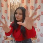 Meghana Gaonkar Instagram - Have you danced to #ChooMantar challenge yet!? Groove to it & tag us💃🏻 @taruntalkies @aanandaaudio @manasatarun @tarunshivappa @karvva_navneeth @realsharaan @aditiprabhudeva @chikkanna_official @chandanshettyofficial @darshini_deltaofficial @itsvijayeshwar @prabhumundkur