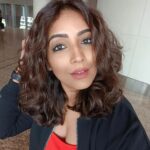 Meghna Naidu Instagram - Shorter hair... Don't care !!! #photooftheday #nofilter #nofilterneeded #meghnanaidu #shorthairdontcare Terminal 2 Chatrapati Shivaji Terminal Mumbai