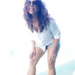 Meghna Naidu Instagram - Yes... This is Me dressed up !!! One can never go wrong with denim shorts and white shirt 🤪 #photooftheday #happysunday #lifeindubai #meghnanaidu #dubailife #shortsandshirts Dubai, United Arab Emirates