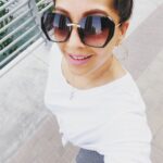 Meghna Naidu Instagram - Happy Sweaty Face covered by enormous chashma 😜 #happyandyouknowit #blessedandgrateful Marina Walk, Dubai Marina