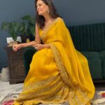 Mona Singh Instagram - #yellow #feelinggood #instagood #instagram