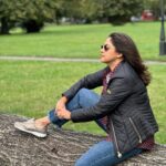 Nadhiya Instagram - Enjoying the crisp air and the lush green park💚😍🥰 # london #clapham #nature #park