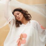 Nadhiya Instagram - Enjoyed my recent fun and cheerful photo shoot with Grihalakshmi 🧡- put together by a very talented team✨- magazine is out on the stands right now😊 Photography - @plan.b.actions Styling - @arjun_vasudevs HMUA - @femy_antony__ Styling team - @_anaaaaan_ Editorial - @grihalakshmi_ Interview by @rekha.nambiartm Wardrobe - Lime green Jumpsuit: @houseofambaram Floral White Kaftan: @roukabysreejithjeevan Bottle Green bandhini Attire: @byhand.in #photoshoot #magazine #style #fashion